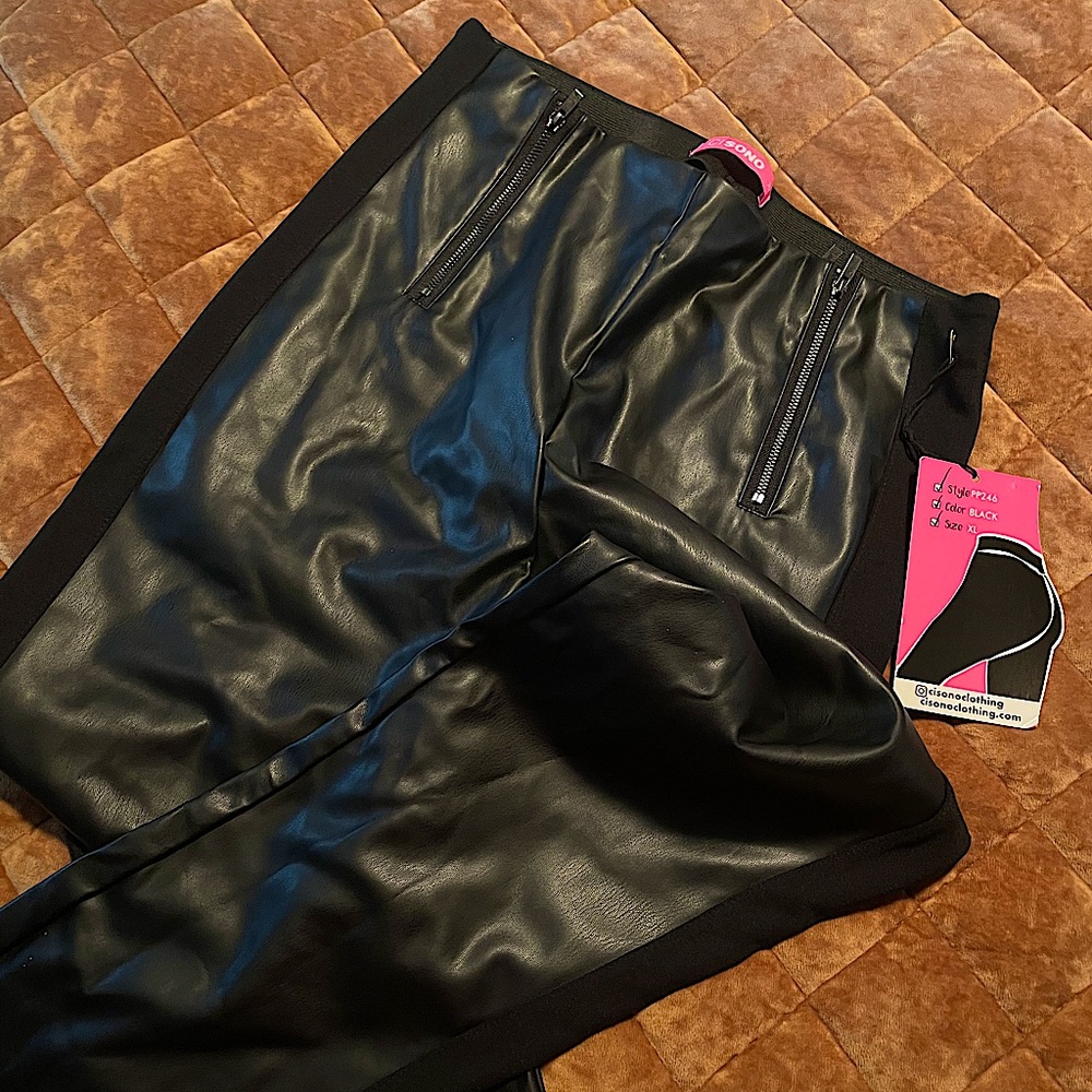 Leather pontes